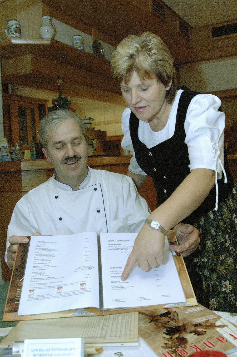 Landhotel Goldener Stern Trautskirchen Buitenkant foto